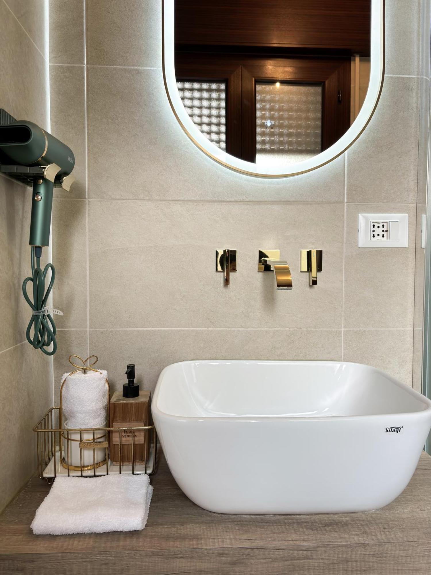 Thalia Room Venezia เมสเตร ภายนอก รูปภาพ